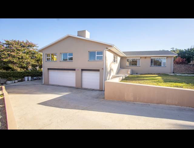 5 BEDROOM HOUSE FOR SALE IN NAHOON VALLEY